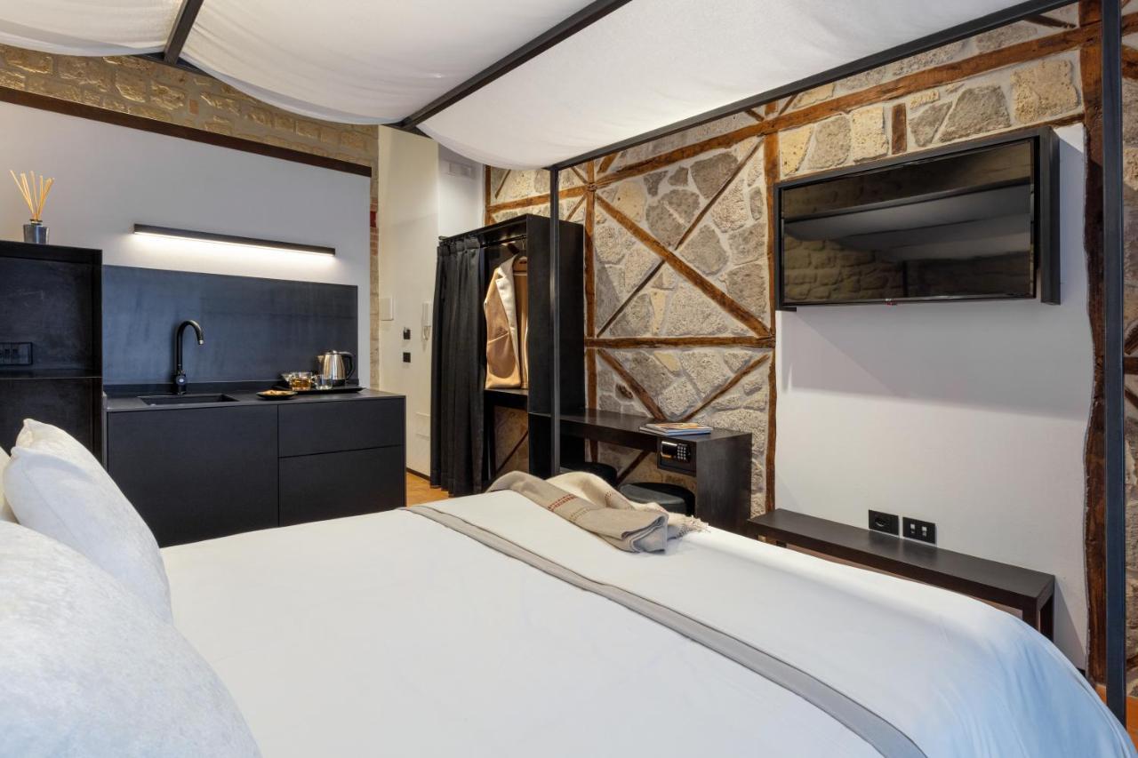 Palazzo Residenza Madre By Dimorra Hotel Naples Exterior photo